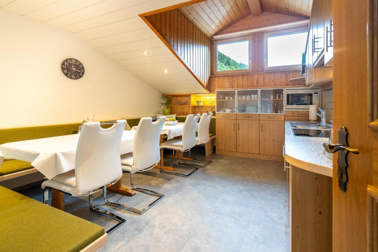 Gaestehaus Fitsch - Ferienwohnung In Silbertal Luaran gambar