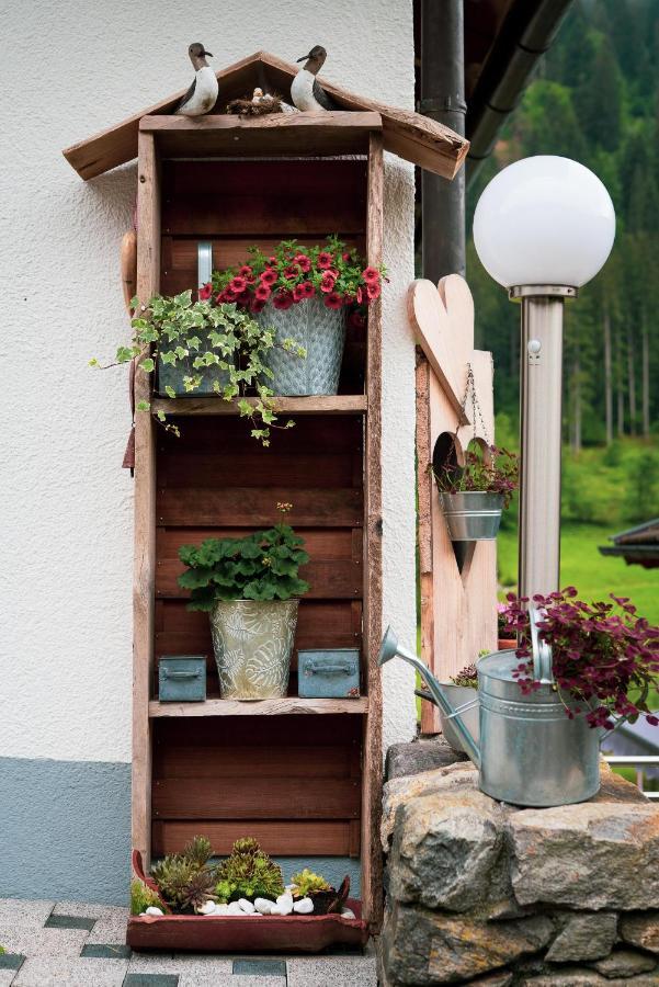 Gaestehaus Fitsch - Ferienwohnung In Silbertal Luaran gambar
