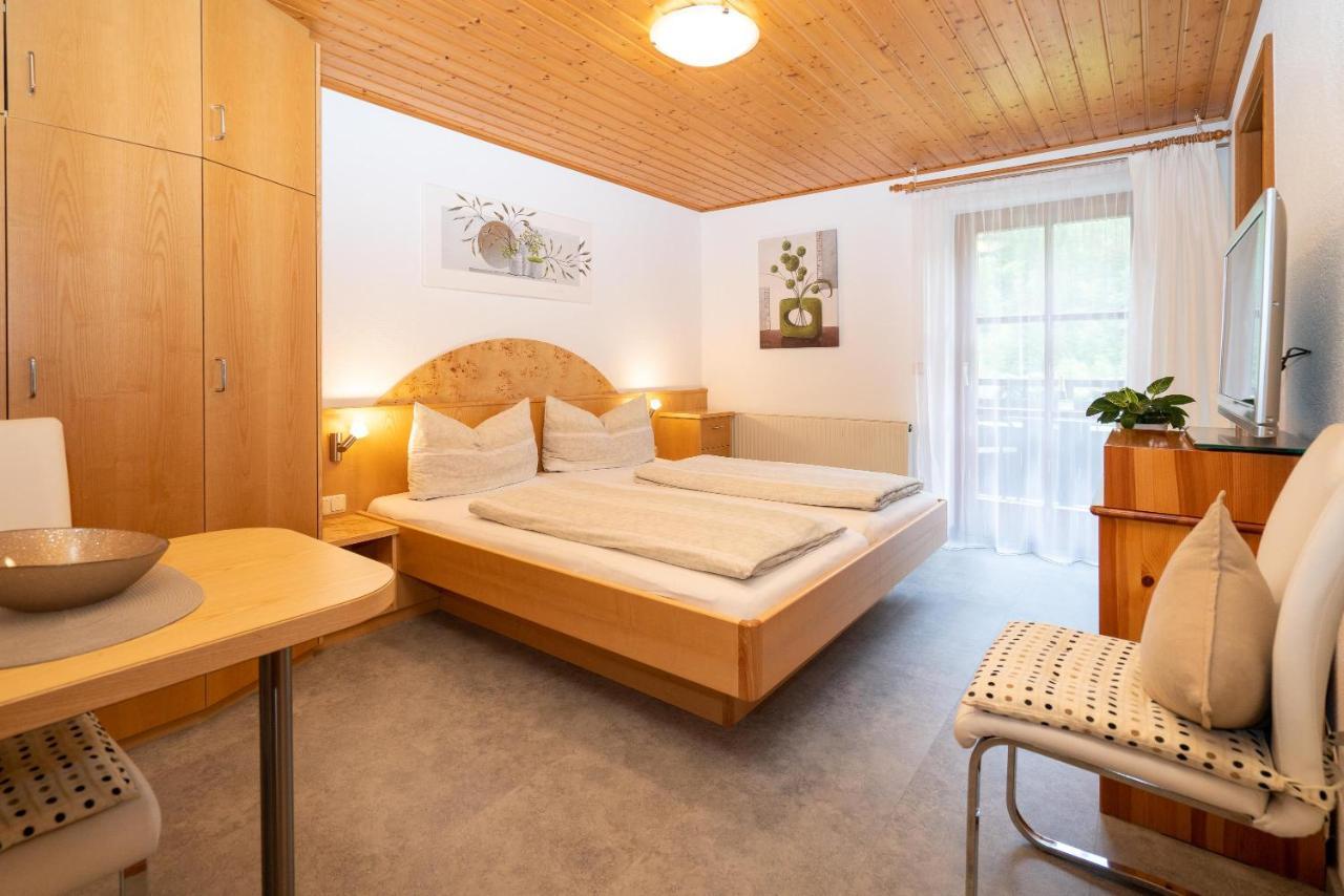 Gaestehaus Fitsch - Ferienwohnung In Silbertal Luaran gambar