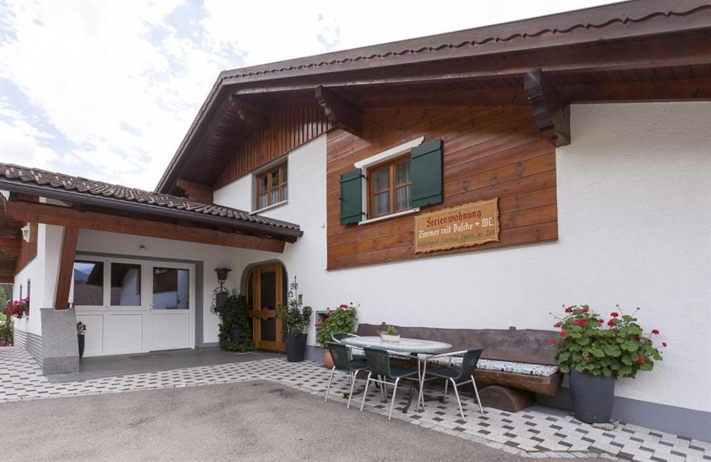 Gaestehaus Fitsch - Ferienwohnung In Silbertal Luaran gambar